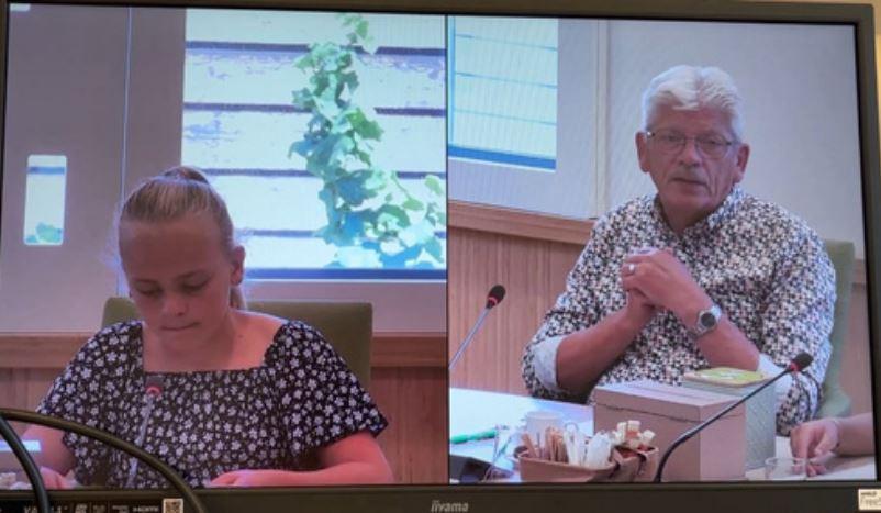 Illustratieve weergave van kinderburgemeester en wethouder Akkerman