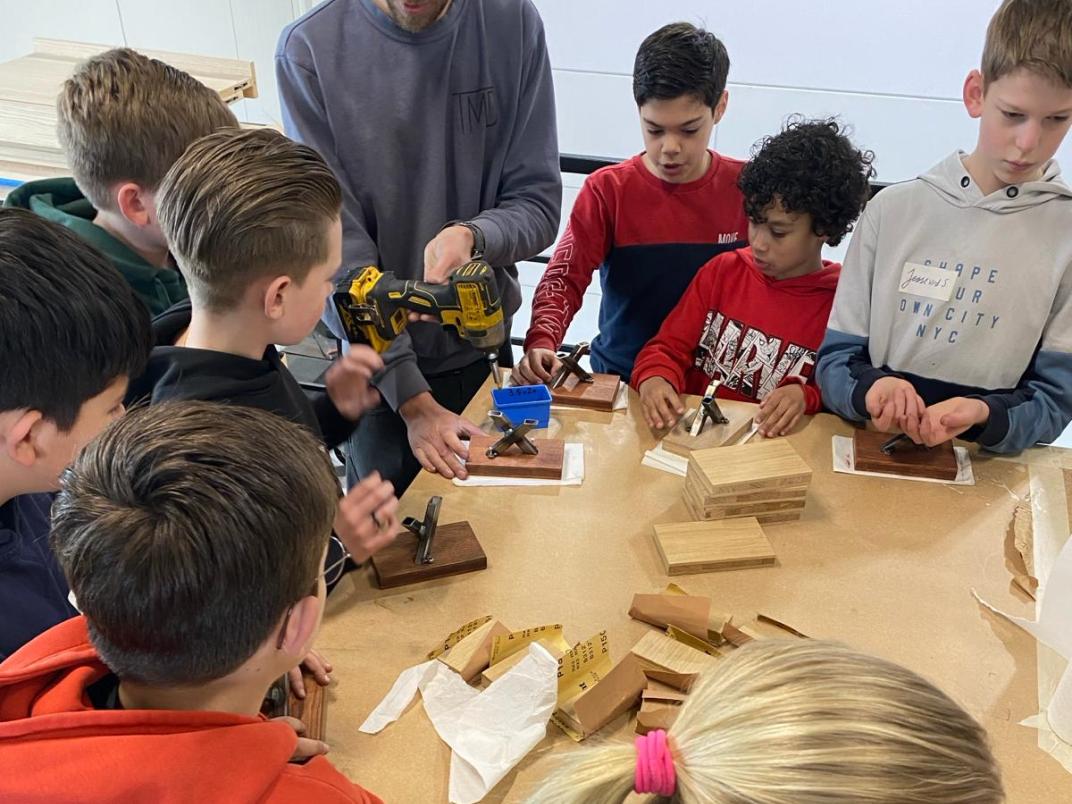 Leerlingen basisschool genieten van techniek