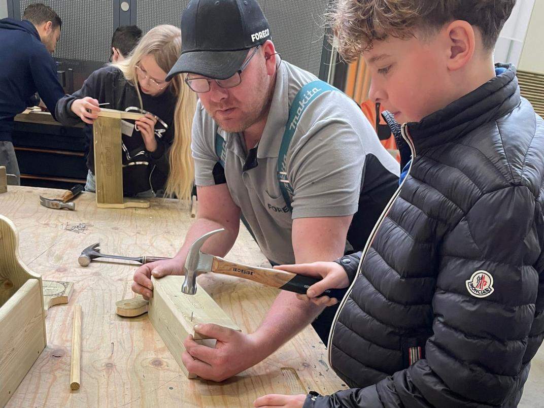 Leerlingen basisschool genieten van techniek3