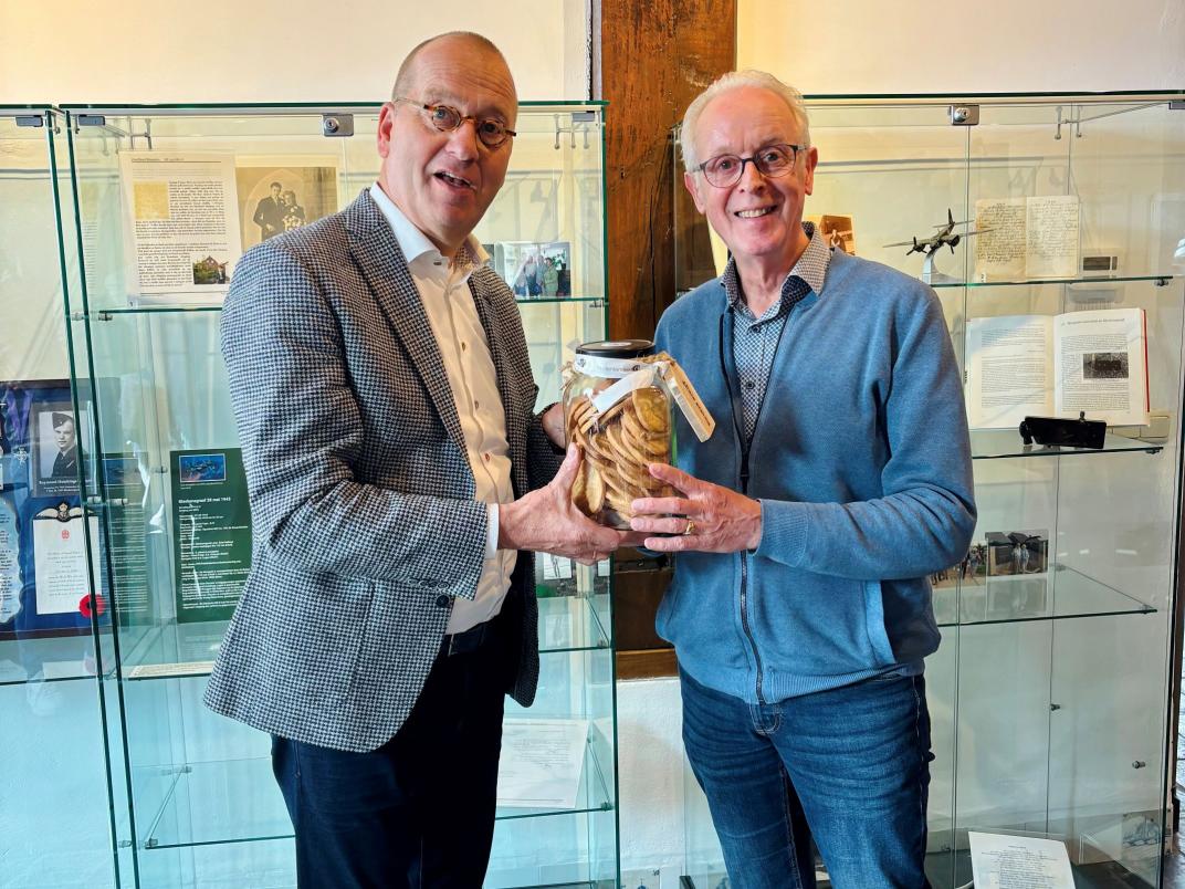 foto Burgemeester Segers in Het Voorhuis